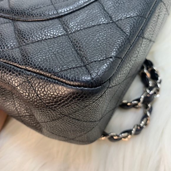 —sold on instagram- Chanel maxi single flap caviar - Picture 12 of 13